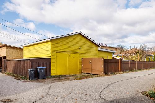 795 Lawson Avenue, Kelowna, BC - Outdoor