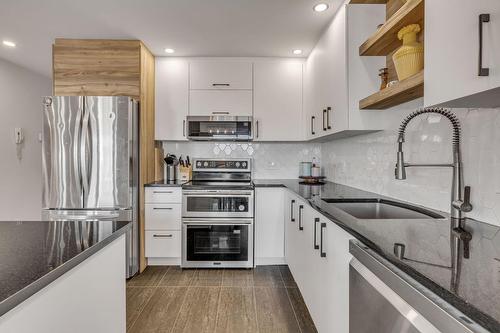 Cuisine - 1422  - 202 Rue Esther-Blondin, Québec (Sainte-Foy/Sillery/Cap-Rouge), QC - Indoor Photo Showing Kitchen With Upgraded Kitchen