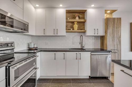 Cuisine - 1422  - 202 Rue Esther-Blondin, Québec (Sainte-Foy/Sillery/Cap-Rouge), QC - Indoor Photo Showing Kitchen With Upgraded Kitchen