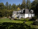 560 Salmon Rd, North Saanich, BC 
