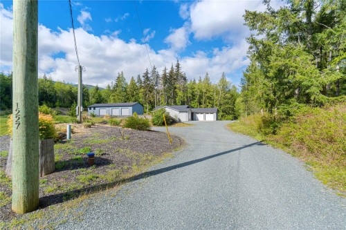 1227 Burbank Rd, Qualicum Beach, BC 