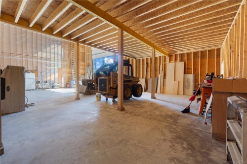 1227 Burbank Rd, Qualicum Beach, BC 