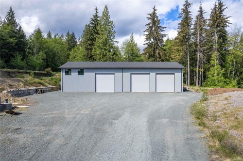 1227 Burbank Rd, Qualicum Beach, BC 