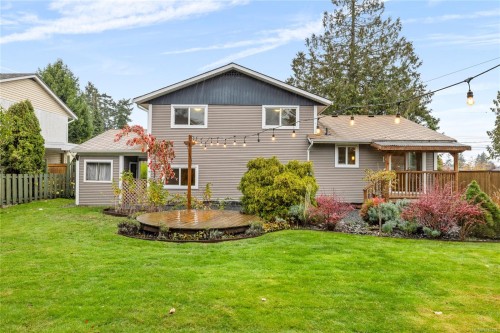 642 Forsyth Ave, Parksville, BC 
