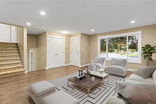 642 Forsyth Ave, Parksville, BC 