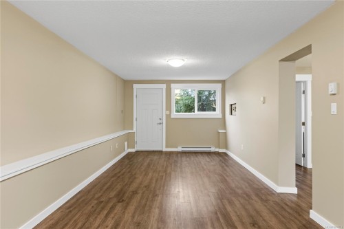 642 Forsyth Ave, Parksville, BC 