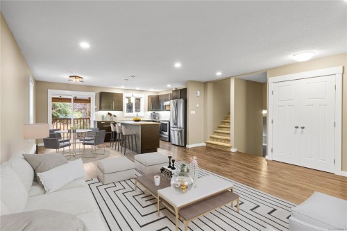 642 Forsyth Ave, Parksville, BC 