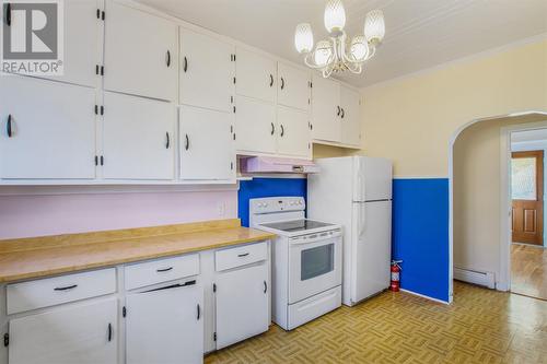 78 St. Clare Avenue, St. John'S, NL - Indoor Photo Showing Kitchen