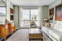 905-370 Rue St-André  Montréal (Ville-Marie), QC H2L 0C4