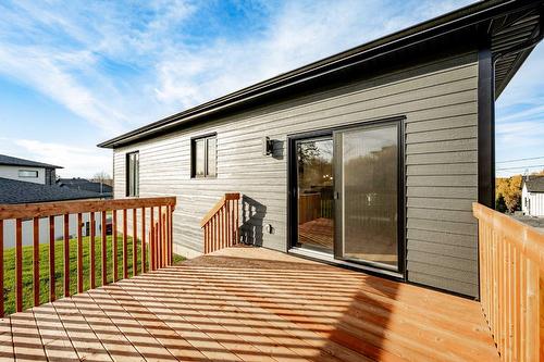 Balcon - 780 Rue Mcauley, Coaticook, QC - Outdoor With Exterior