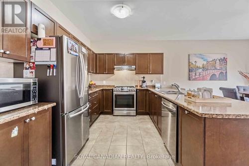92 Bethune Avenue, Hamilton, ON - Indoor Photo Showing Kitchen With Stainless Steel Kitchen