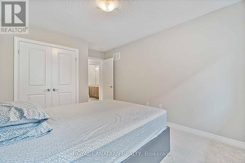 92 Bethune Avenue, Hamilton, ON - Indoor Photo Showing Bedroom