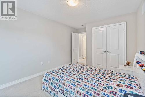 92 Bethune Avenue, Hamilton, ON - Indoor Photo Showing Bedroom