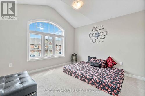 92 Bethune Avenue, Hamilton, ON - Indoor Photo Showing Bedroom