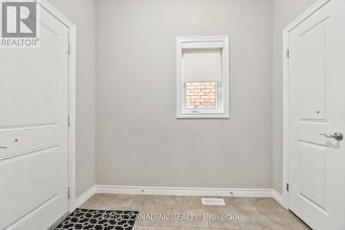 92 Bethune Avenue, Hamilton, ON - Indoor Photo Showing Other Room
