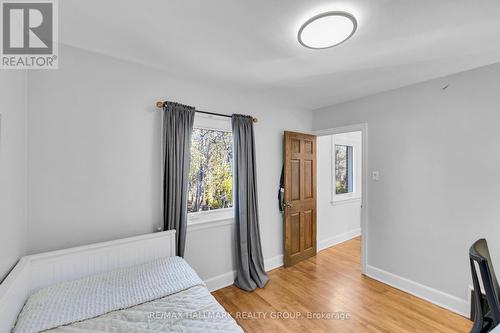 163 Ruskin Street, Ottawa, ON - Indoor Photo Showing Bedroom