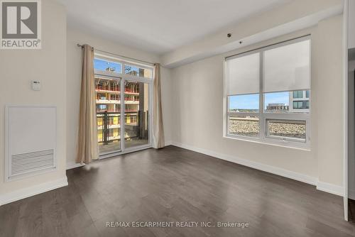 520 - 2486 Old Bronte Road, Oakville, ON - Indoor Photo Showing Other Room