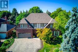 1340 GREENEAGLE DRIVE  Oakville, ON L6M 2M9