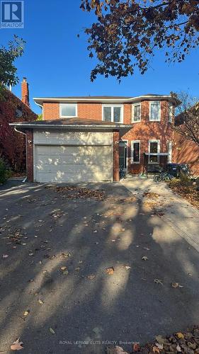 12 EGRET COURT  Brampton, ON L6Z 3A1