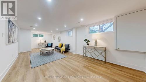 105 Baltray Crescent, Toronto, ON - Indoor