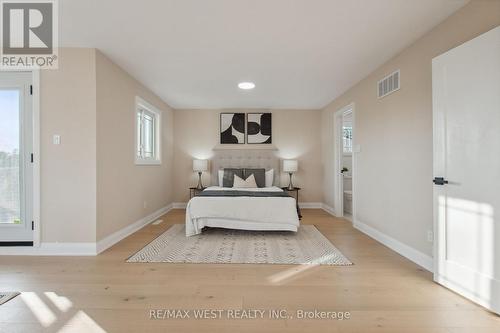 4 Snowcrest Crescent, Markham, ON - Indoor Photo Showing Bedroom