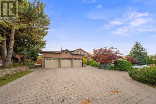 4 Snowcrest Crescent, Markham, ON - Outdoor