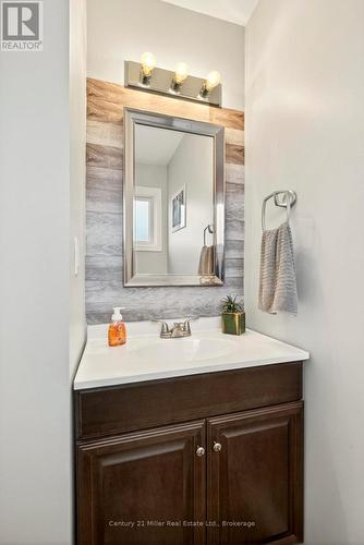 69 - 2050 Upper Middle Road, Burlington (Brant Hills), ON - Indoor Photo Showing Bathroom