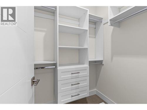 4630 Raymer Road, Kelowna, BC - Indoor With Storage