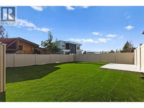4630 Raymer Road, Kelowna, BC - Outdoor With Backyard
