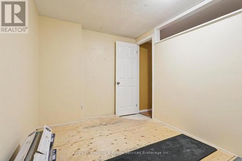Basement Bedroom or Gym Room - 142 Lynbrook Drive, Hamilton, ON - Indoor Photo Showing Other Room