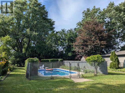 Backyard - 142 Lynbrook Drive, Hamilton, ON - Outdoor With In Ground Pool With Backyard