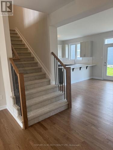 944 Seagrave Lane, Ottawa, ON - Indoor Photo Showing Other Room