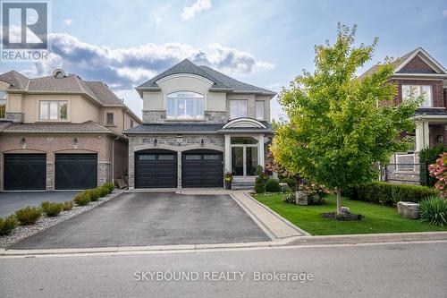 38 SILVER POND DRIVE  Halton Hills, ON L7G 0G6