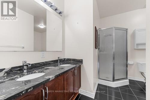 192 Felicity Crescent, Ottawa, ON - Indoor Photo Showing Bathroom
