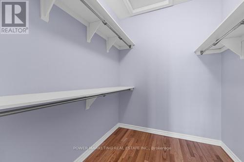 192 Felicity Crescent, Ottawa, ON - Indoor With Storage