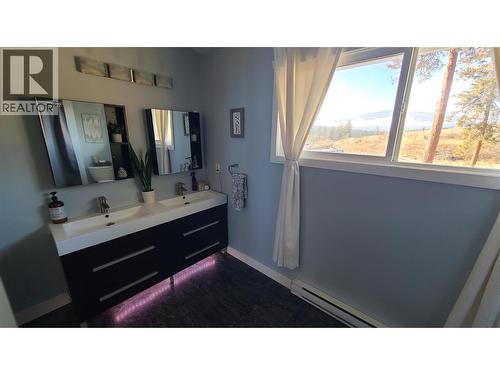2670 Glenmore Rd Road, Kelowna, BC 