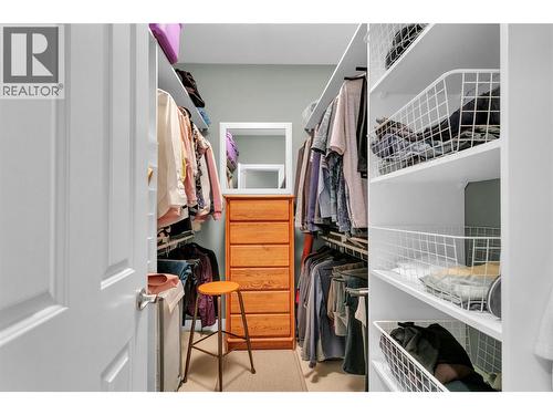 4116 Gallaghers Woodlands Drive S, Kelowna, BC - Indoor With Storage