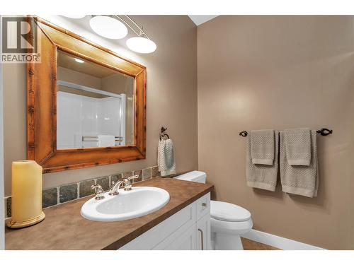 4116 Gallaghers Woodlands Drive S, Kelowna, BC - Indoor Photo Showing Bathroom
