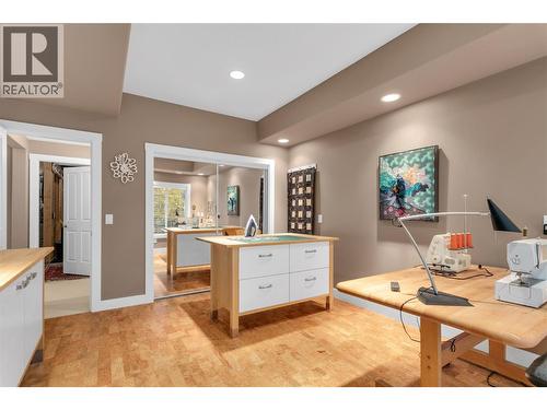 4116 Gallaghers Woodlands Drive S, Kelowna, BC - Indoor