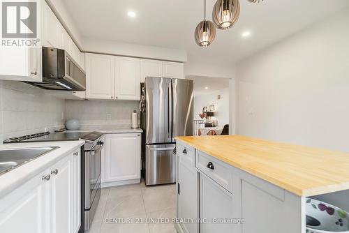 1455 Glenforest Crescent, Peterborough (Monaghan Ward 2), ON - Indoor Photo Showing Kitchen