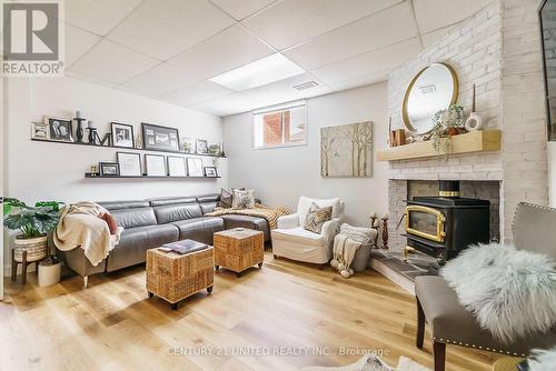 1455 Glenforest Crescent, Peterborough (Monaghan Ward 2), ON - Indoor Photo Showing Living Room With Fireplace