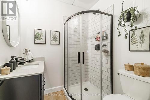 1455 Glenforest Crescent, Peterborough (Monaghan Ward 2), ON - Indoor Photo Showing Bathroom