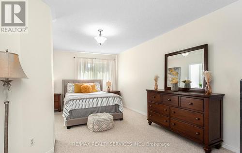 3912 Zenith Court, Mississauga, ON - Indoor Photo Showing Bedroom