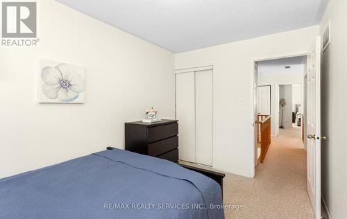 3912 Zenith Court, Mississauga, ON - Indoor Photo Showing Bedroom