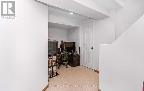 3912 Zenith Court, Mississauga, ON - Indoor