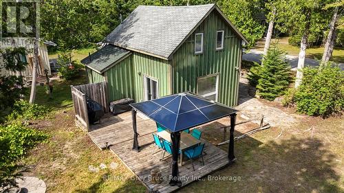 1106 KING EDWARD AVENUE  South Bruce Peninsula, ON N0H 2G0