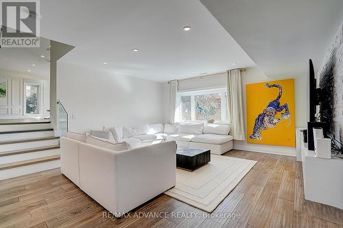 32 Brookfield Road, Toronto, ON - Indoor Photo Showing Other Room