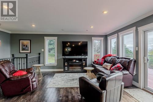 16-22 Bacon Cove Road, Conception Harbour, NL - Indoor Photo Showing Living Room