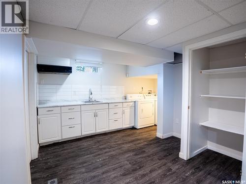 70 Read Avenue, Regina, SK - Indoor Photo Showing Other Room