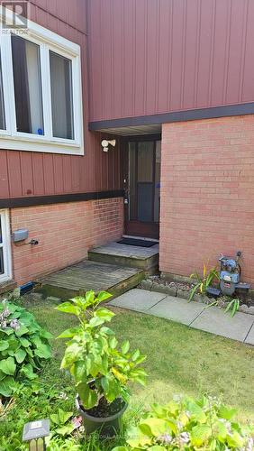 47 Parsell Square, Toronto, ON - Outdoor